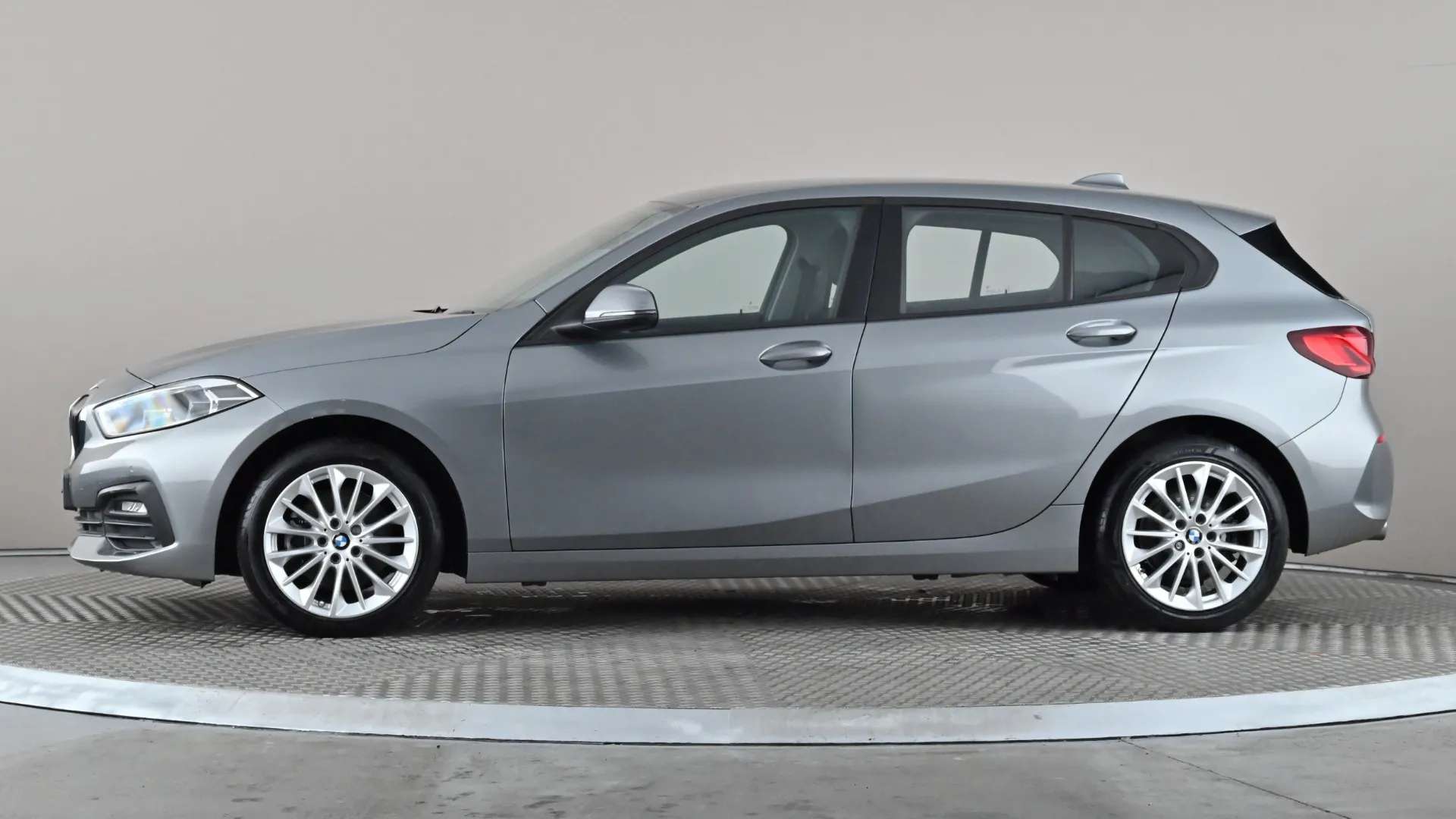 2024 BMW 1 SERIES 2024 BMW 1 SERIES