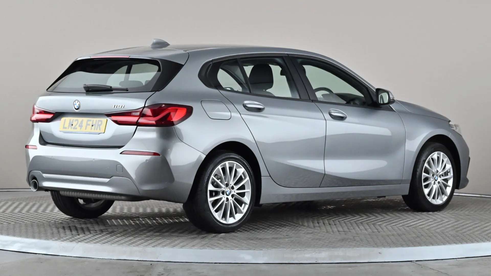 2024 BMW 1 SERIES 2024 BMW 1 SERIES