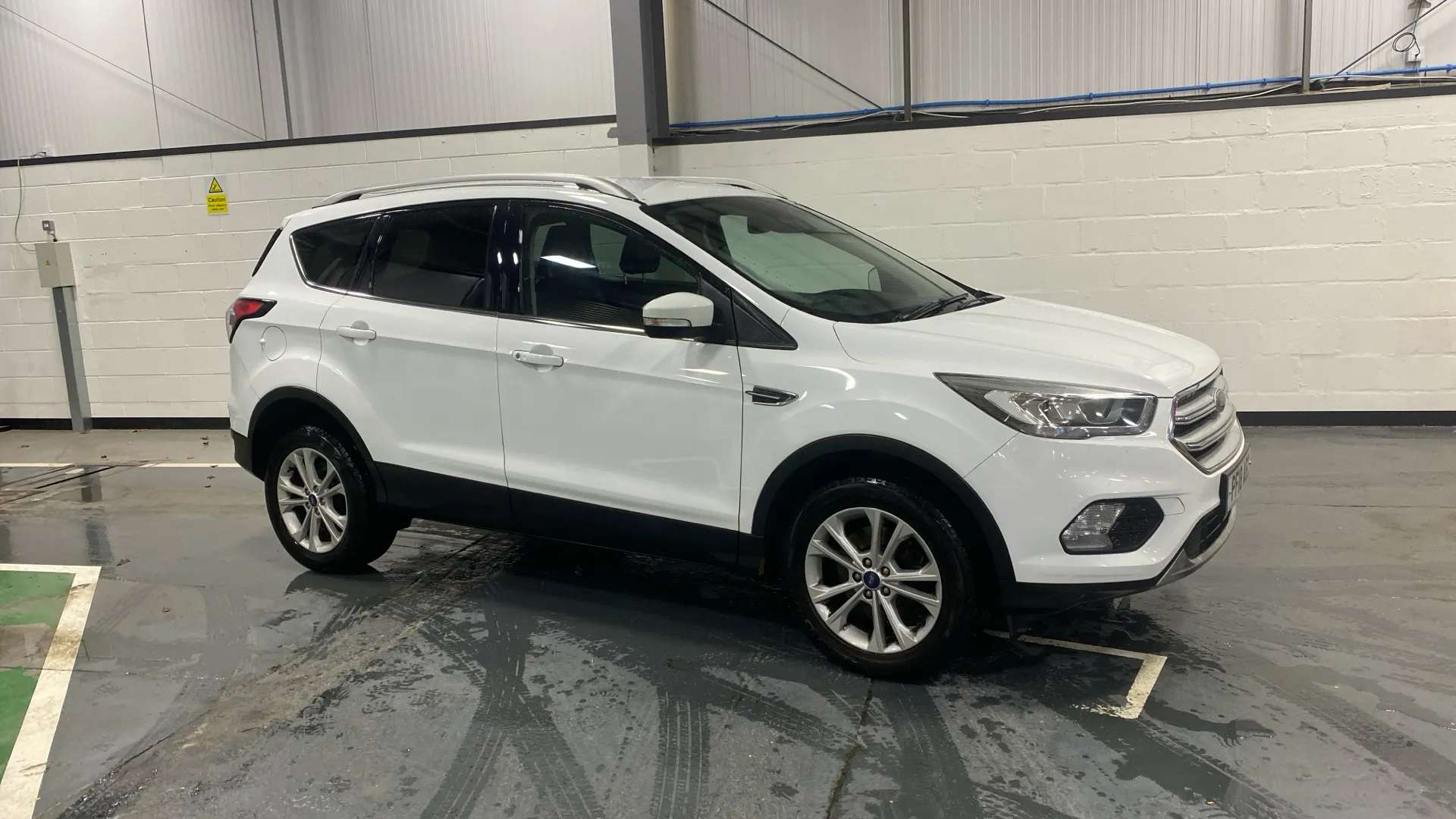 A 2018 FORD KUGA 1.5 TDCi Titanium 2WD A 2018 FORD KUGA 1.5 TDCi Titanium 2WD