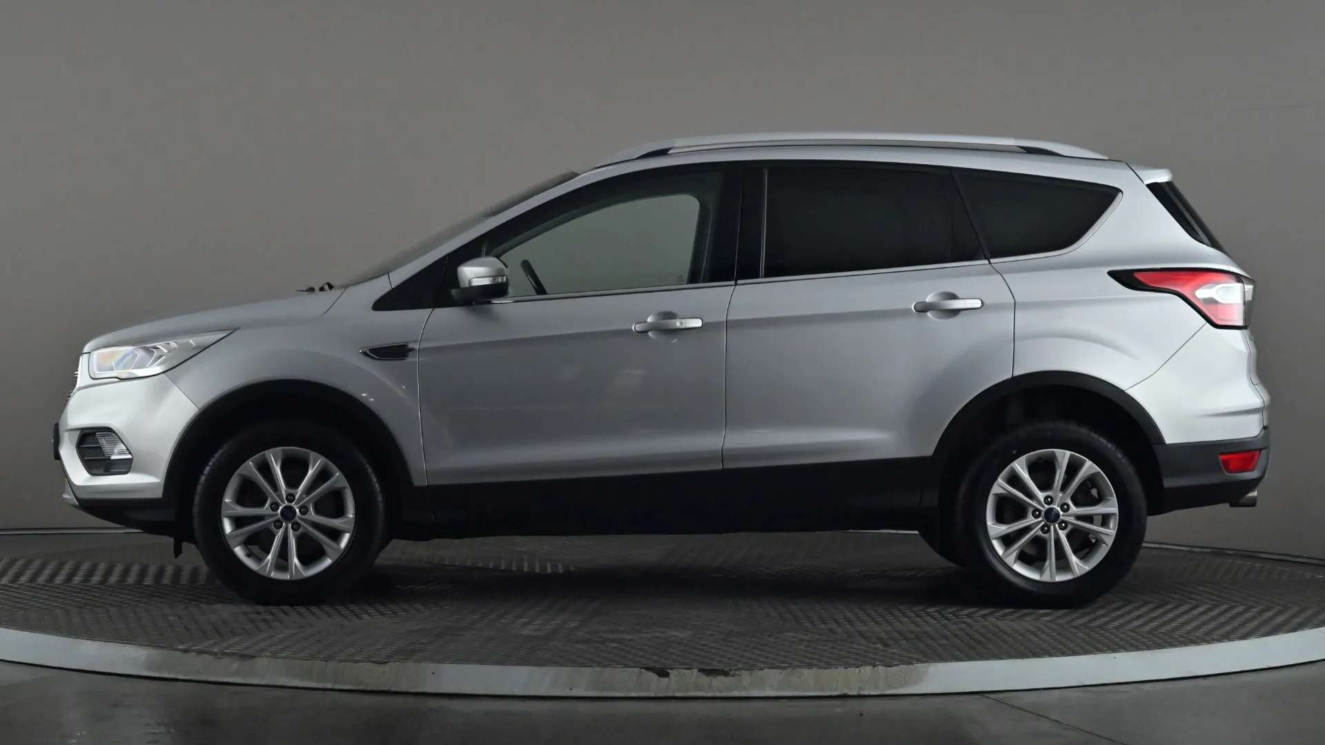 A 2018 FORD KUGA 1.5 TDCi Titanium 2WD A 2018 FORD KUGA 1.5 TDCi Titanium 2WD
