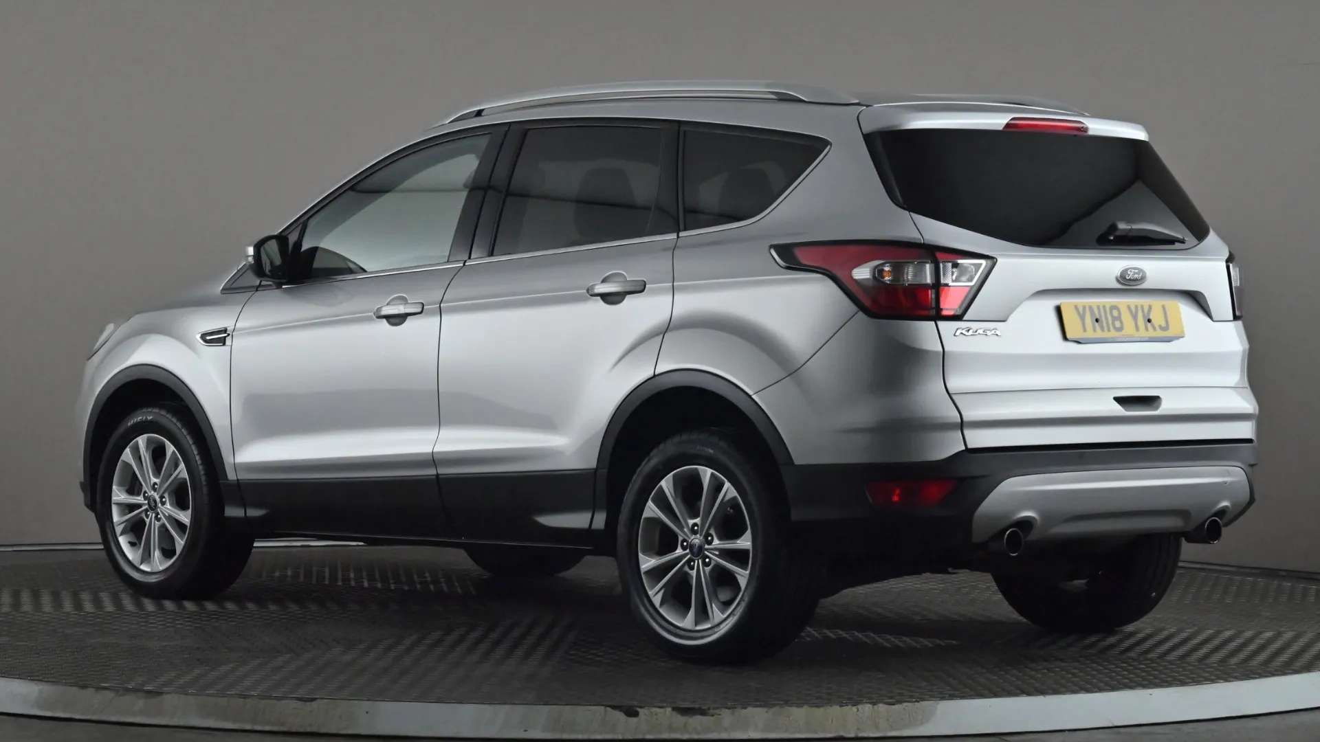 A 2018 FORD KUGA 1.5 TDCi Titanium 2WD A 2018 FORD KUGA 1.5 TDCi Titanium 2WD