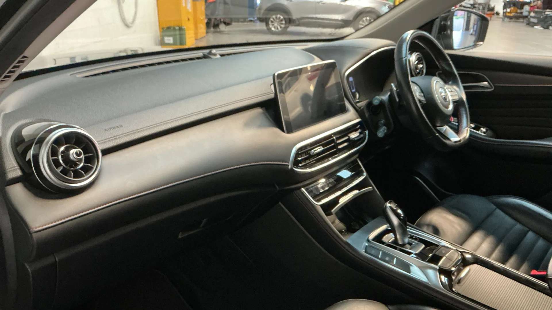 2023 MG MOTOR UK HS 2023 MG MOTOR UK HS