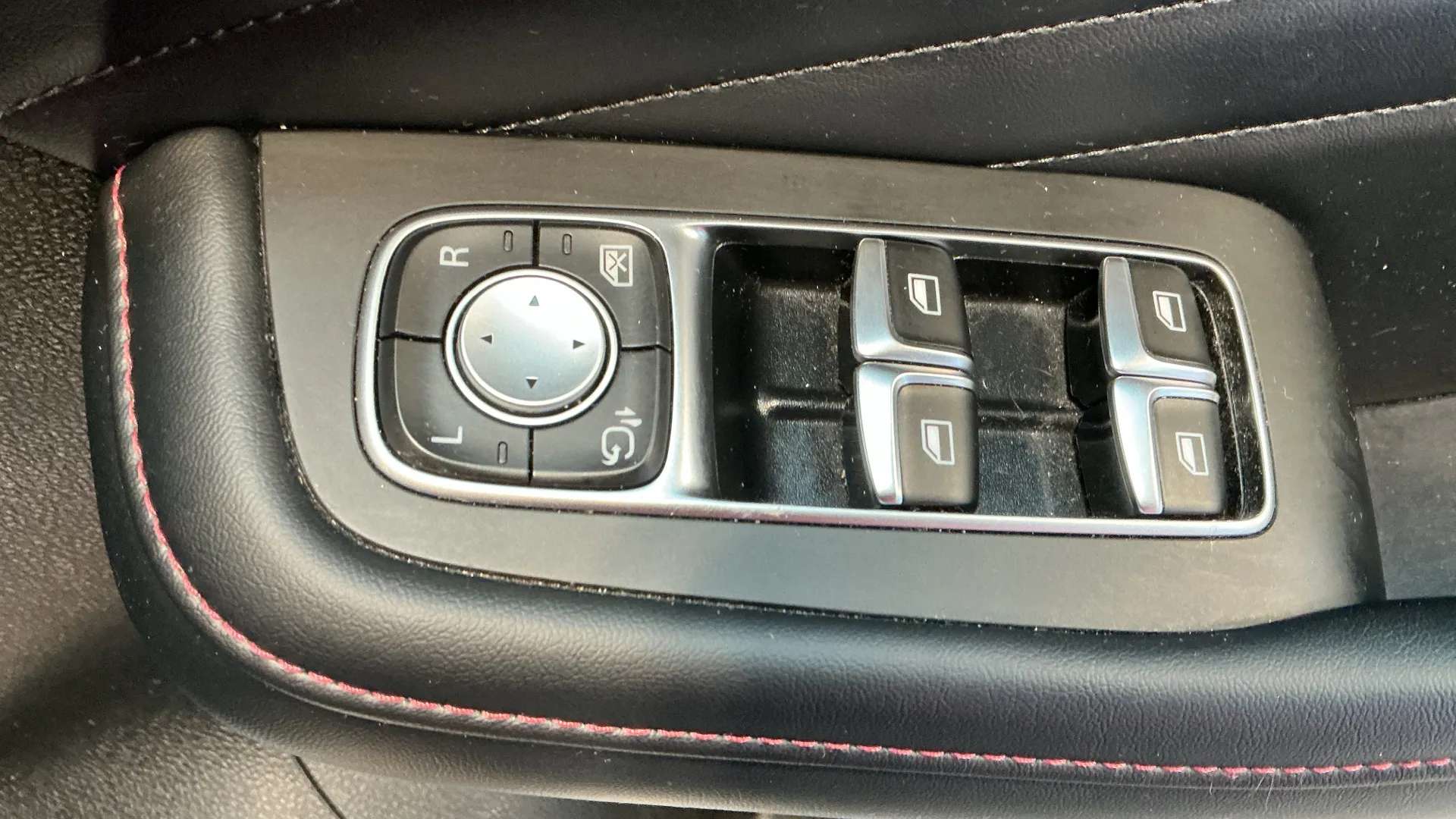 2023 MG MOTOR UK HS 2023 MG MOTOR UK HS