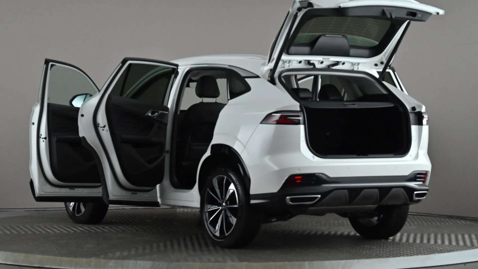 2024 MG MOTOR UK HS 2024 MG MOTOR UK HS