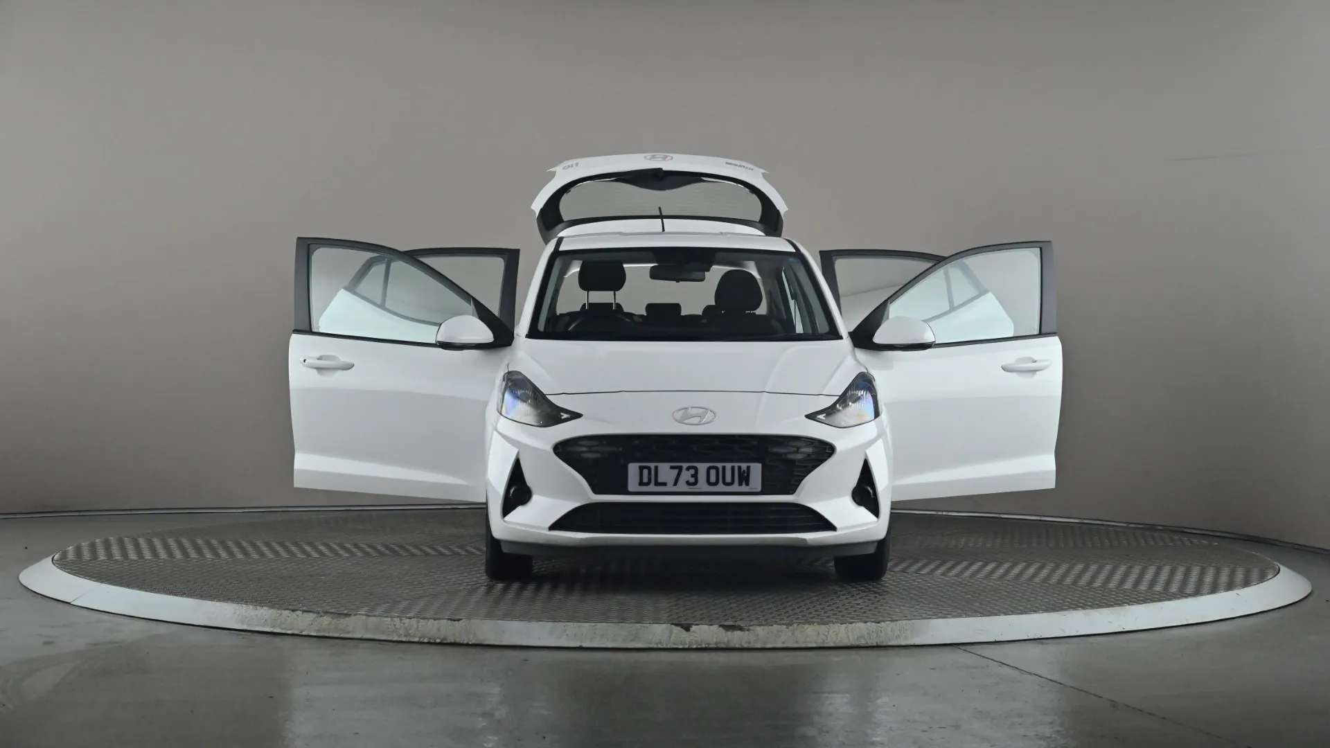 2023 HYUNDAI I10 2023 HYUNDAI I10