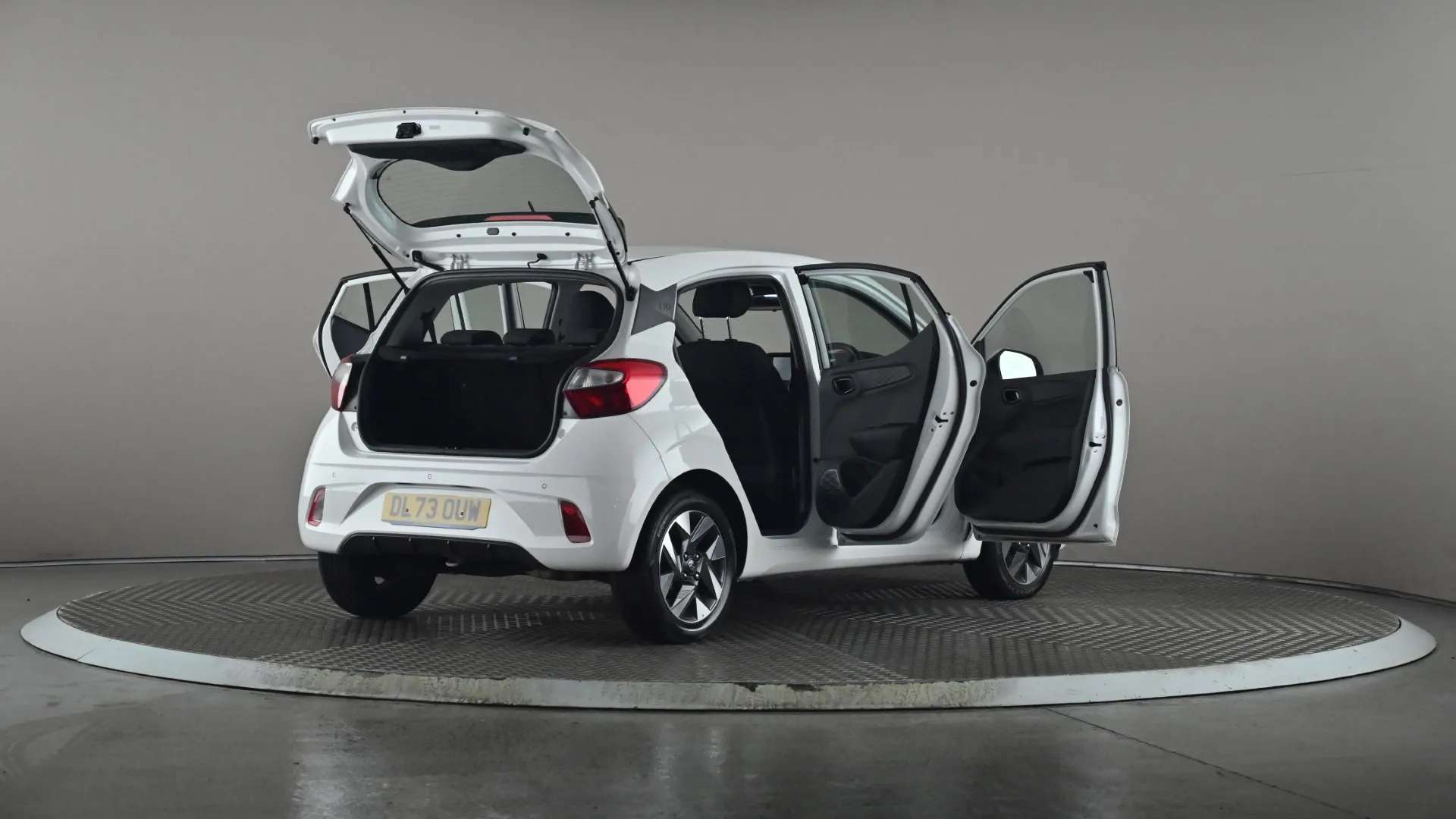 2023 HYUNDAI I10 2023 HYUNDAI I10