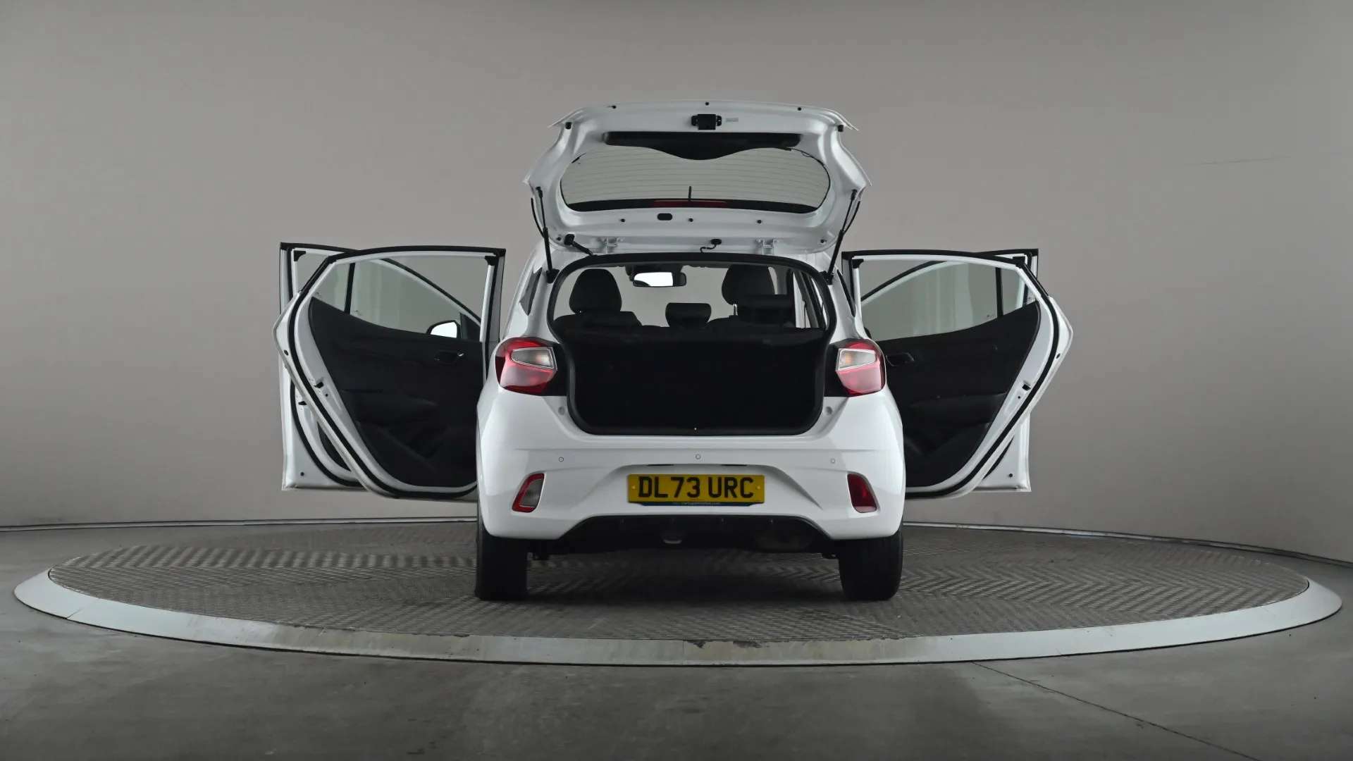 2023 HYUNDAI I10 2023 HYUNDAI I10
