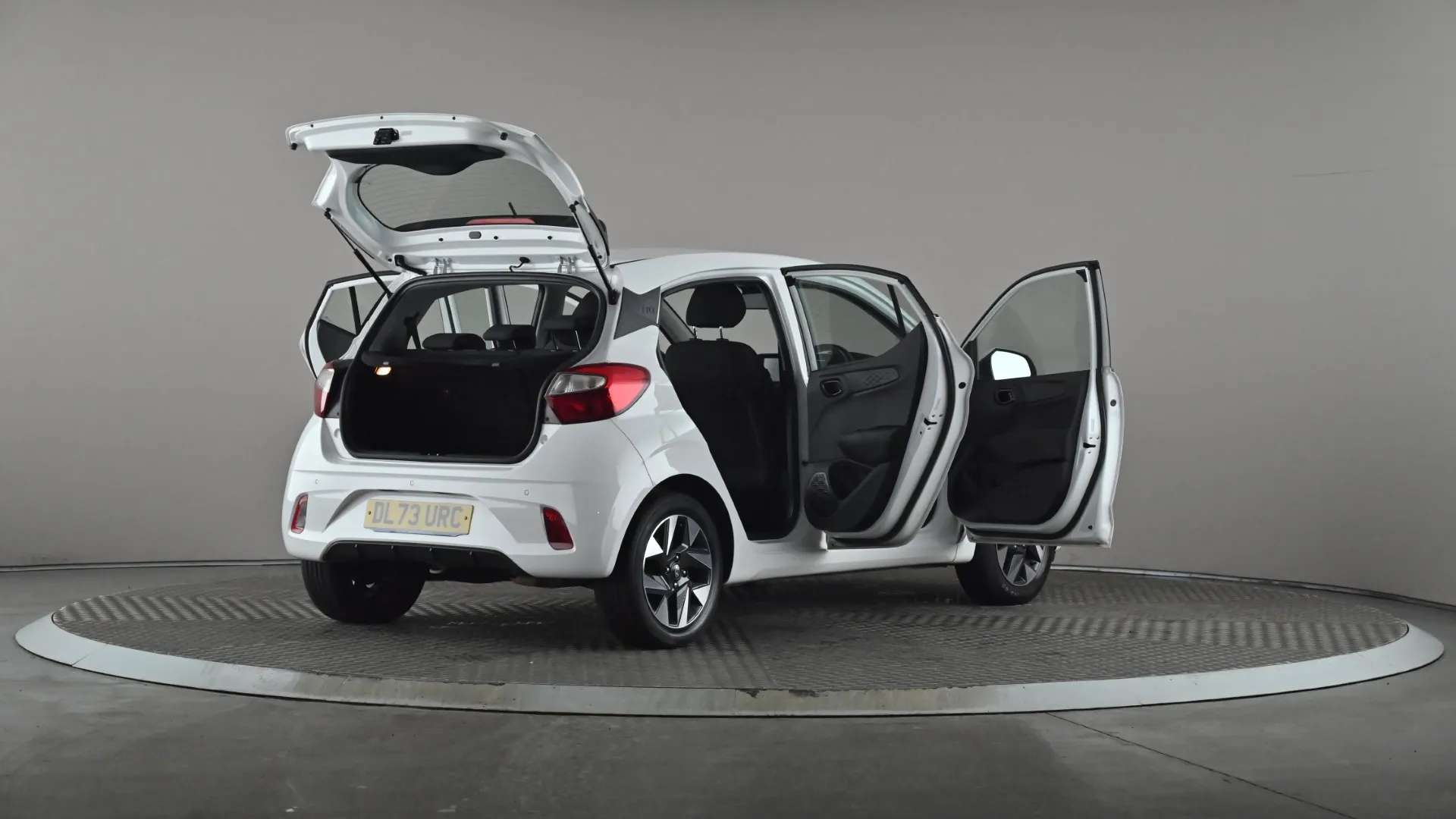 2023 HYUNDAI I10 2023 HYUNDAI I10