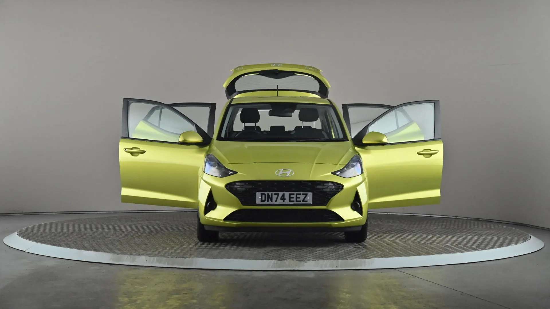 2024 HYUNDAI I10 2024 HYUNDAI I10