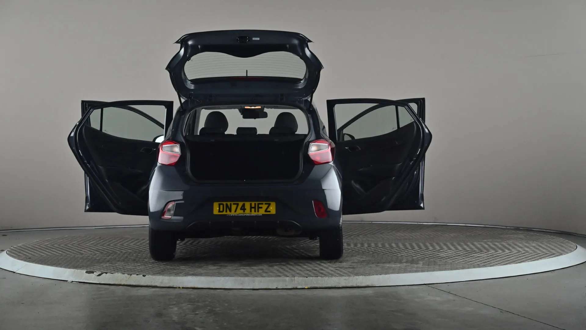 2024 HYUNDAI I10 2024 HYUNDAI I10