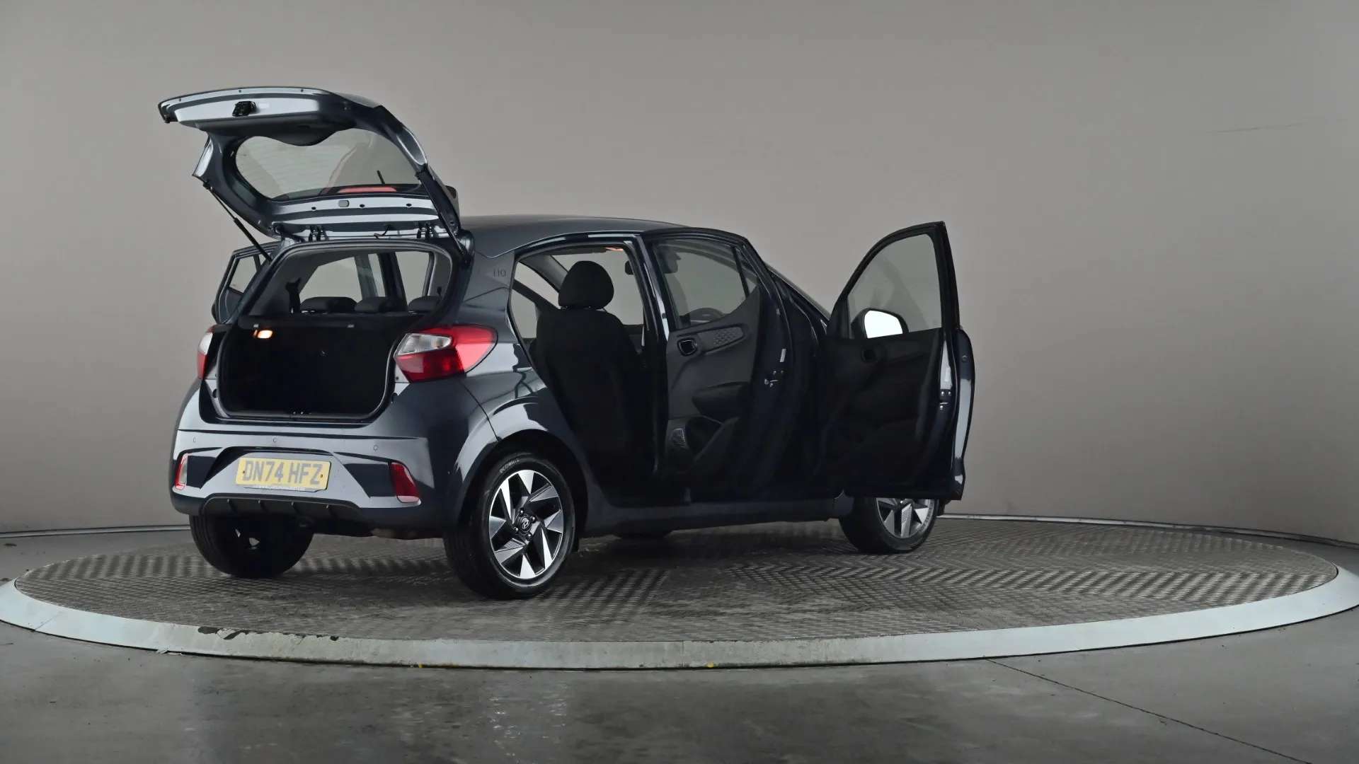 2024 HYUNDAI I10 2024 HYUNDAI I10