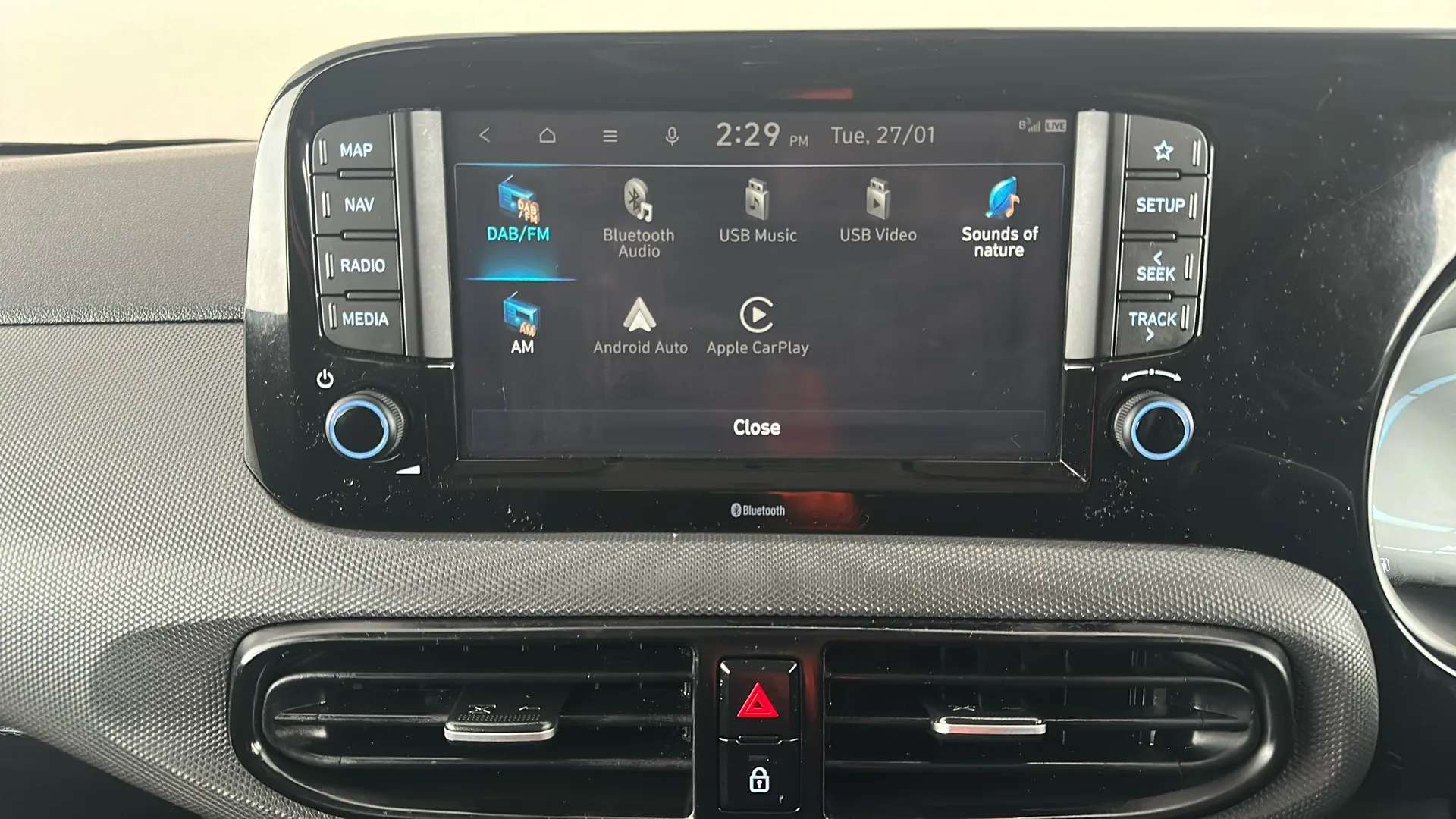 2024 HYUNDAI I10 2024 HYUNDAI I10