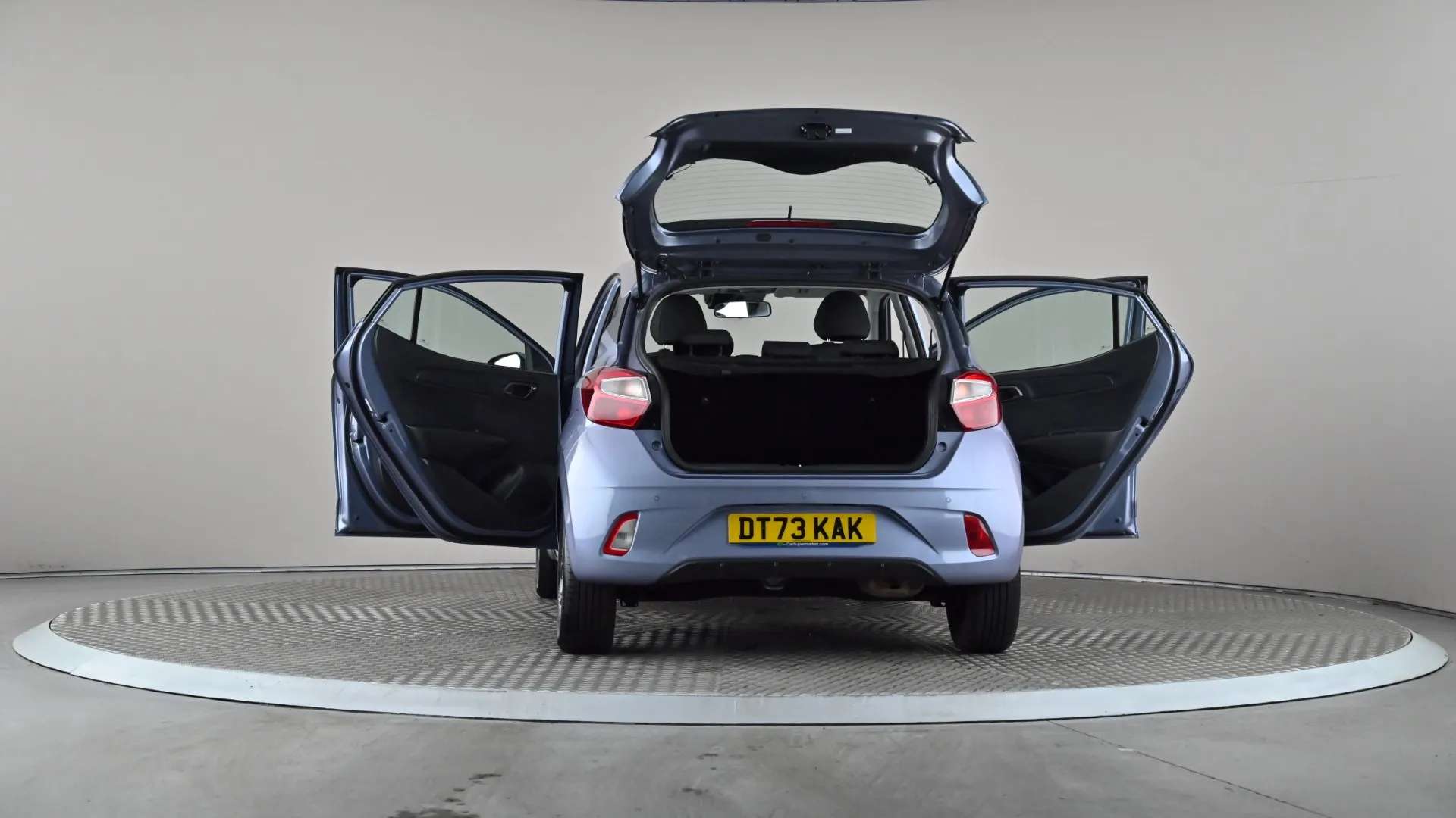 2024 HYUNDAI I10 2024 HYUNDAI I10