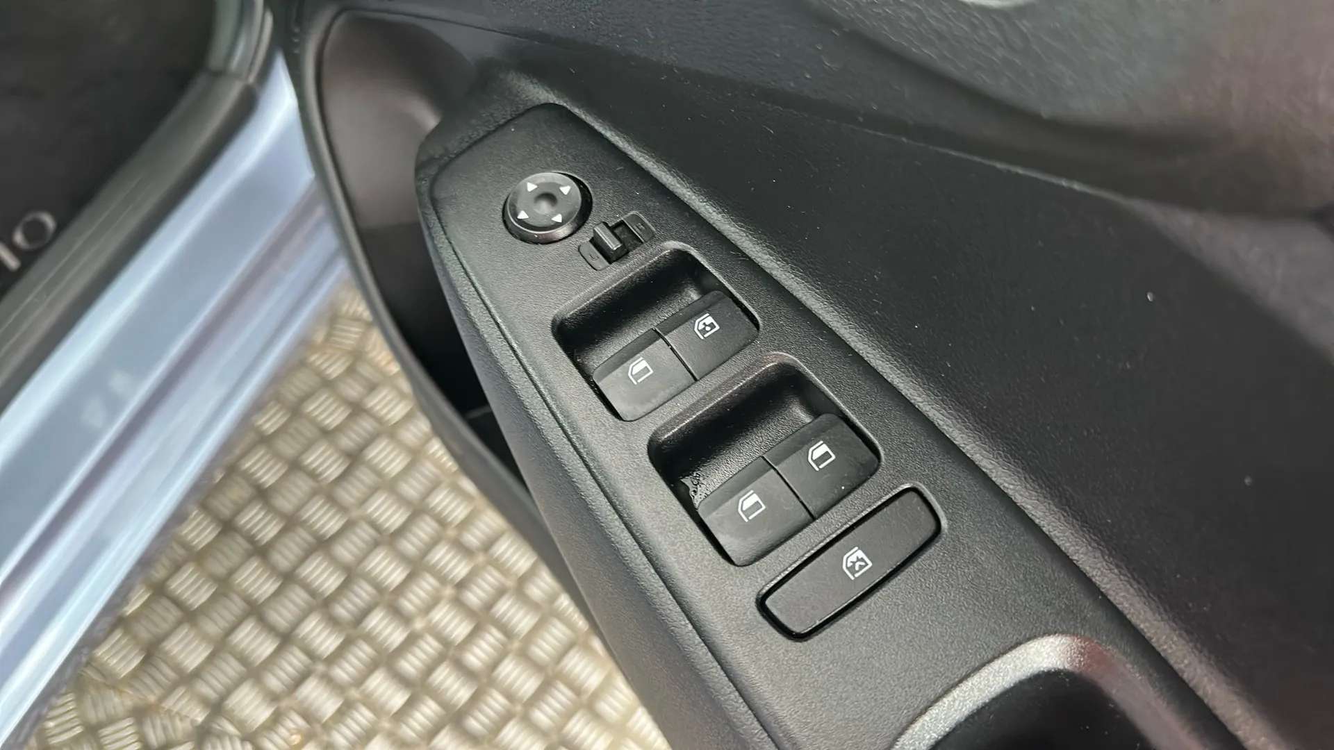 2024 HYUNDAI I10 2024 HYUNDAI I10