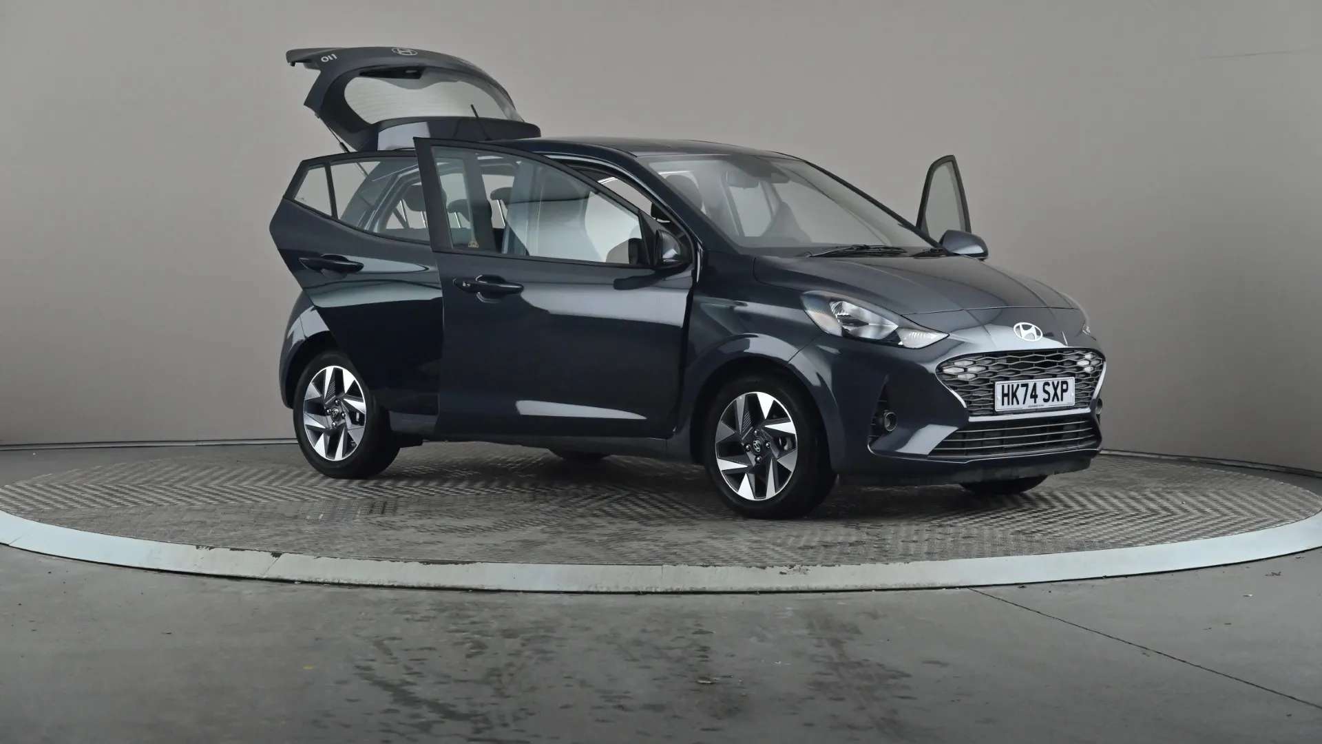 2024 HYUNDAI I10 2024 HYUNDAI I10