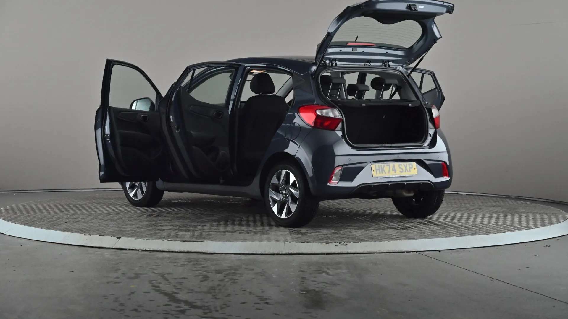 2024 HYUNDAI I10 2024 HYUNDAI I10