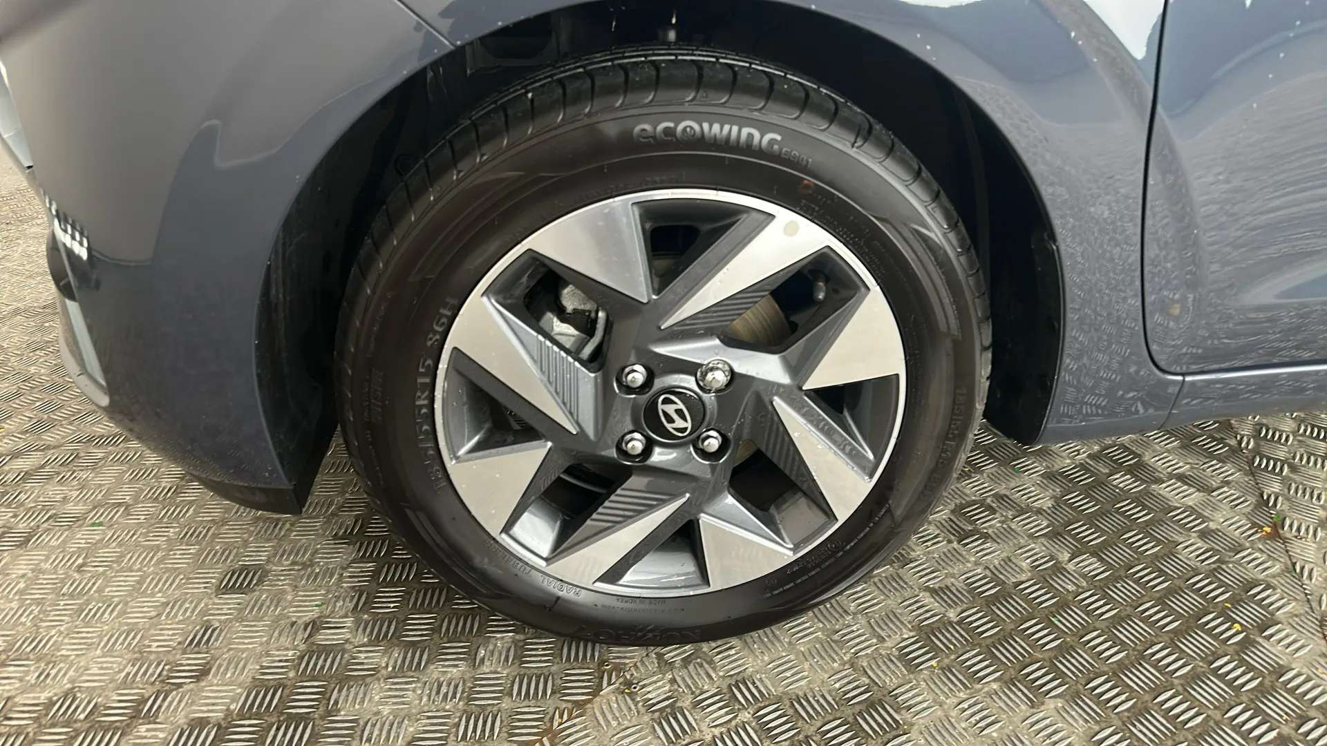 2024 HYUNDAI I10 2024 HYUNDAI I10