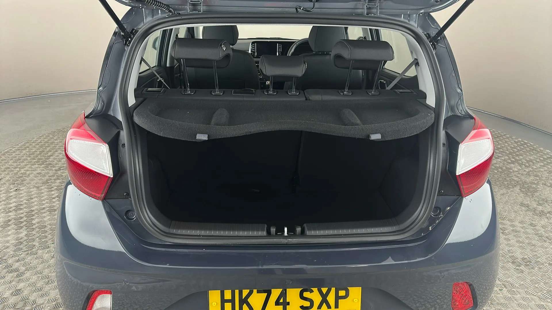 2024 HYUNDAI I10 2024 HYUNDAI I10