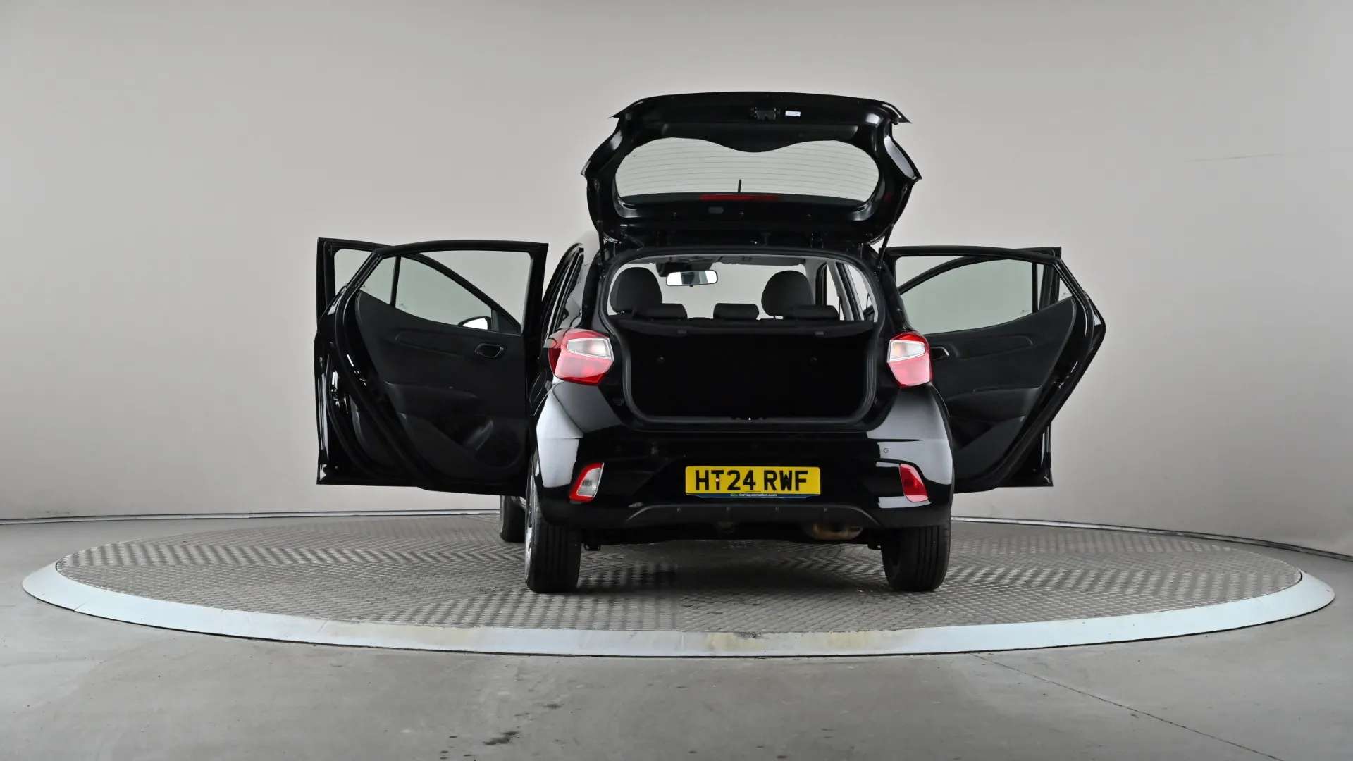 2024 HYUNDAI I10 2024 HYUNDAI I10
