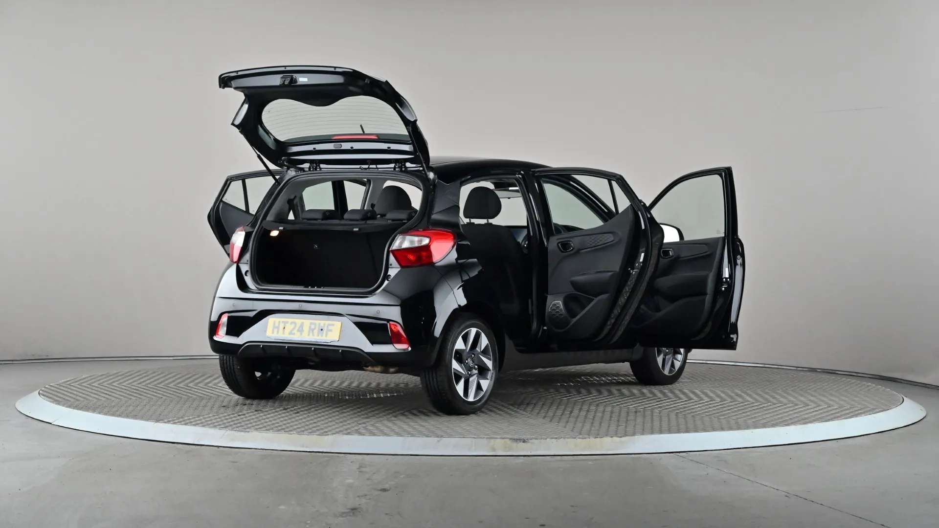 2024 HYUNDAI I10 2024 HYUNDAI I10