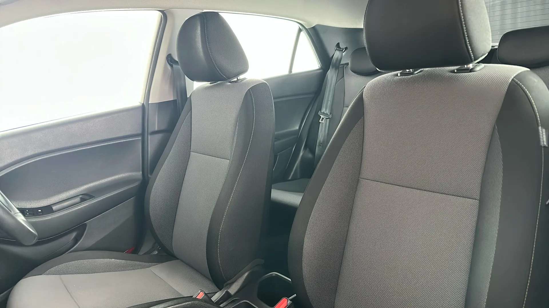 2020 HYUNDAI I20 2020 HYUNDAI I20