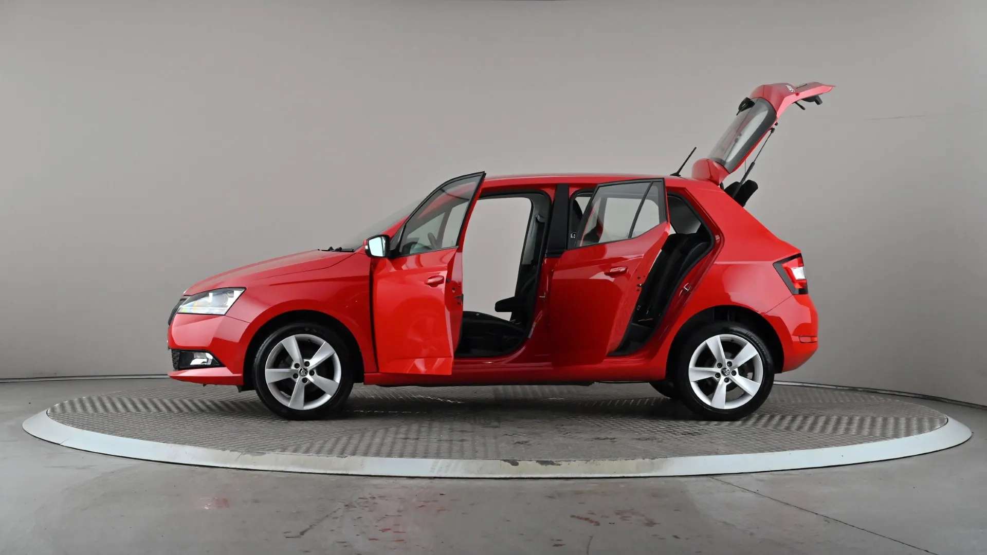2018 SKODA FABIA 2018 SKODA FABIA