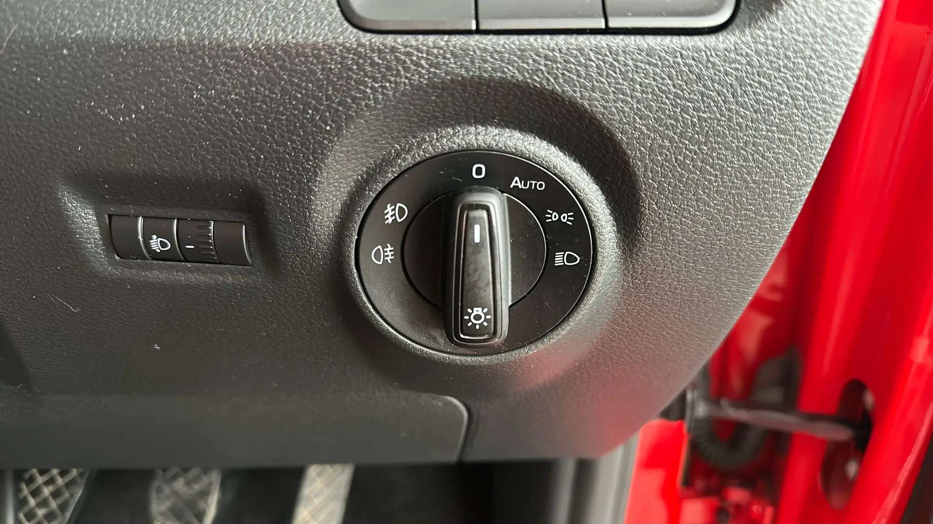 2018 SKODA FABIA 2018 SKODA FABIA