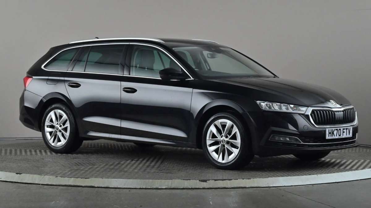 Check out this Skoda Octavia 2020 Petrol Manual