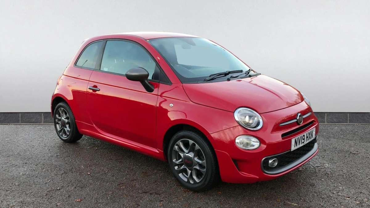 Check out this Fiat 500 2019 Petrol Manual