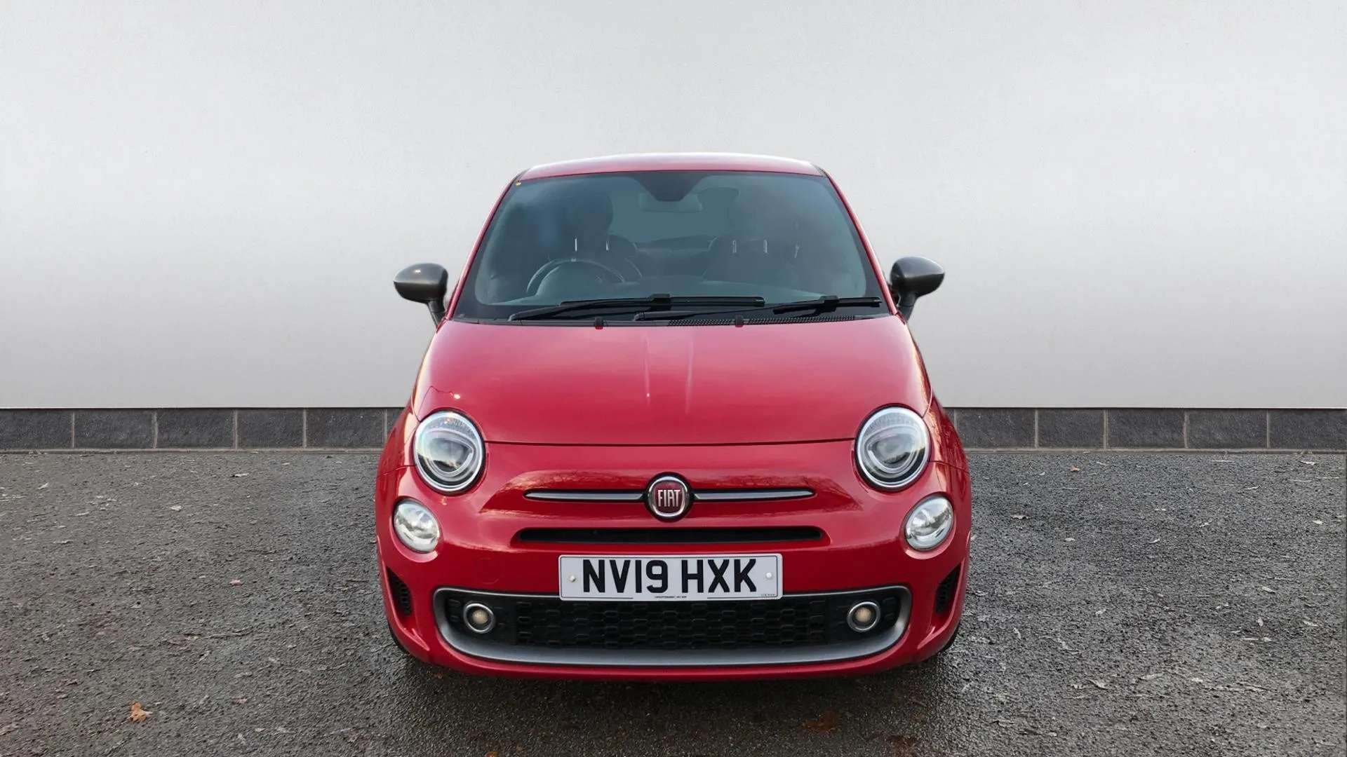 A 2019 FIAT 500 1.2 S A 2019 FIAT 500 1.2 S