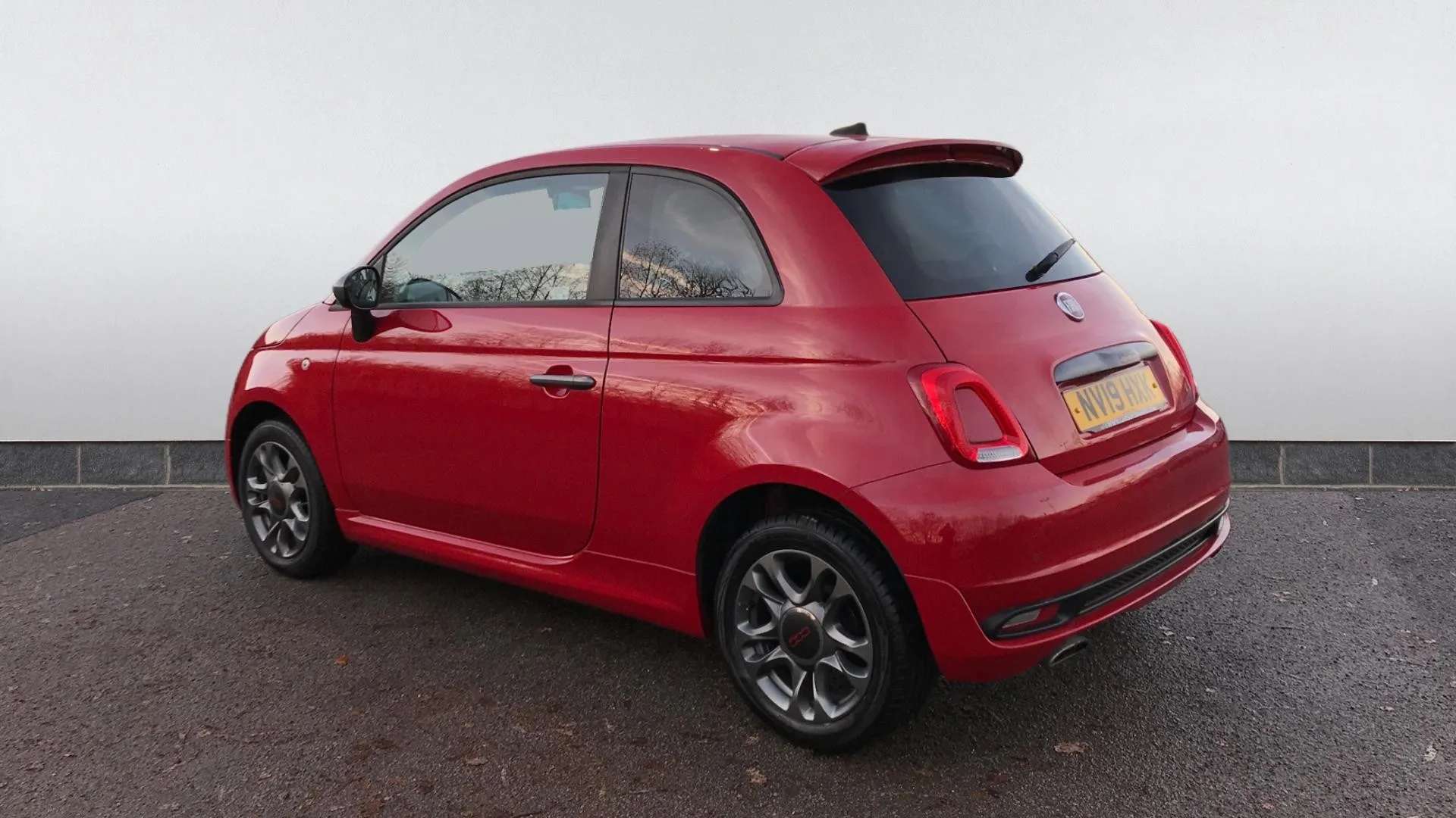 A 2019 FIAT 500 1.2 S A 2019 FIAT 500 1.2 S