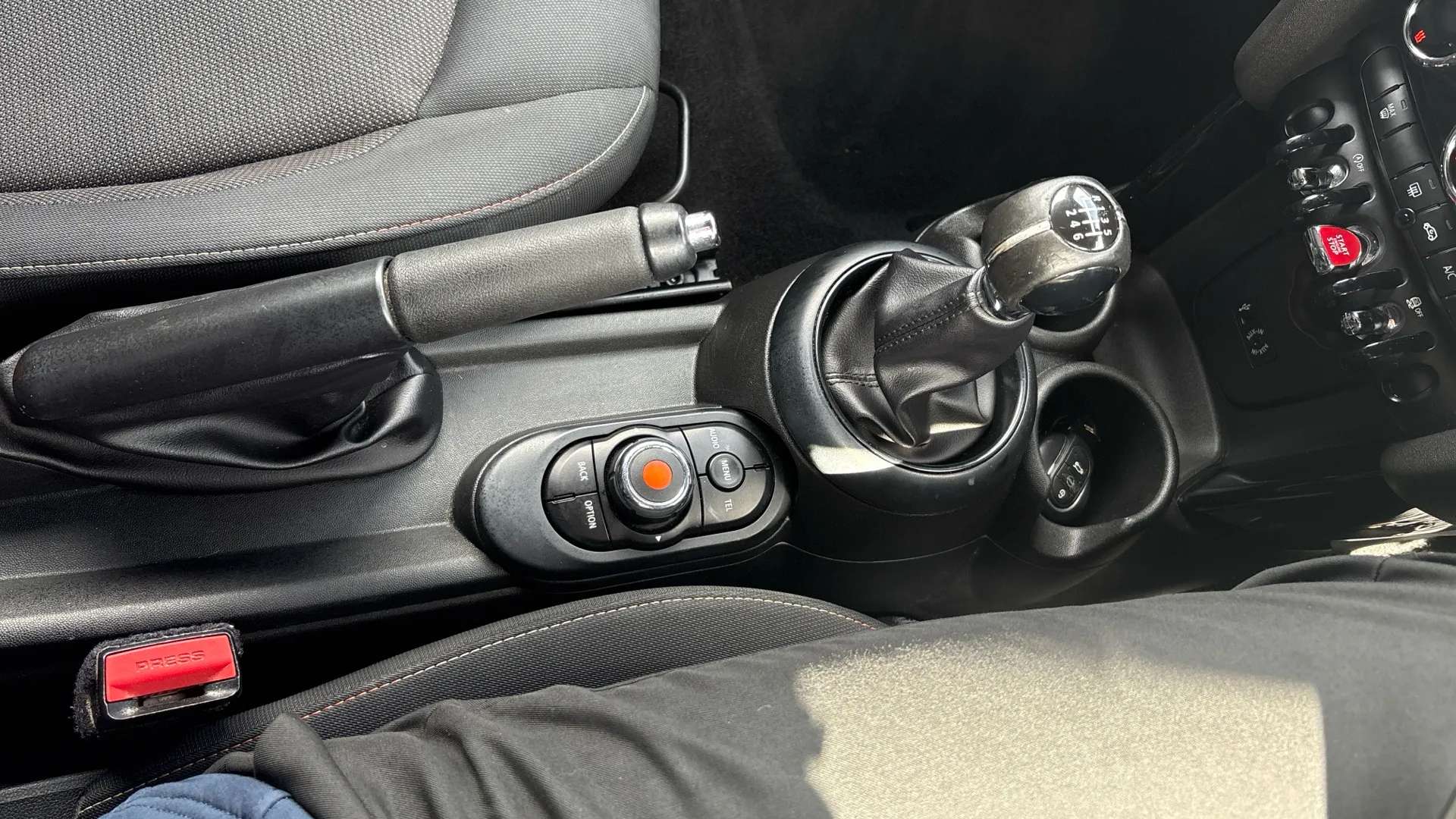 2017 MINI CONVERTIBLE 2017 MINI CONVERTIBLE