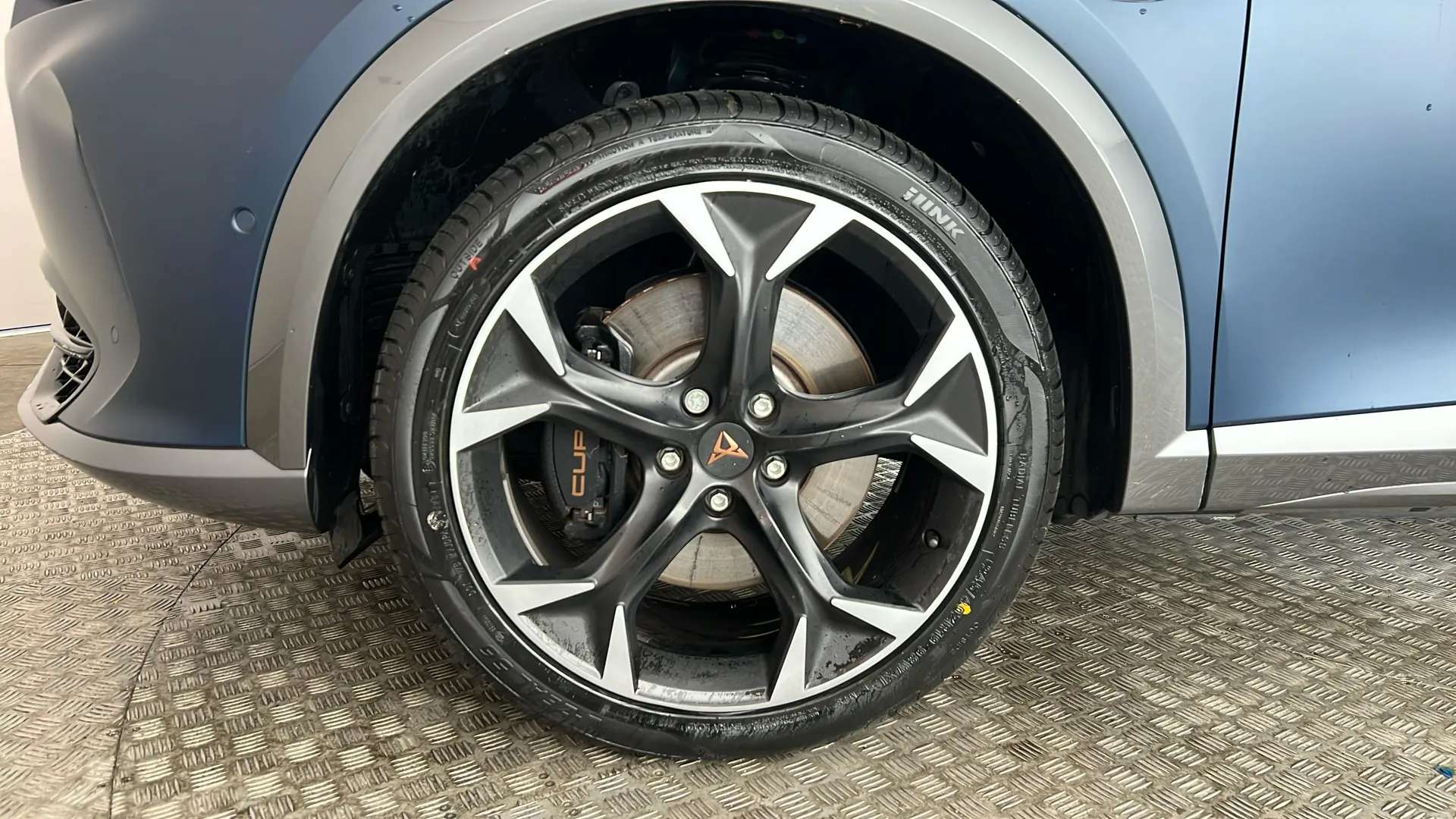 2023 CUPRA FORMENTOR 2023 CUPRA FORMENTOR