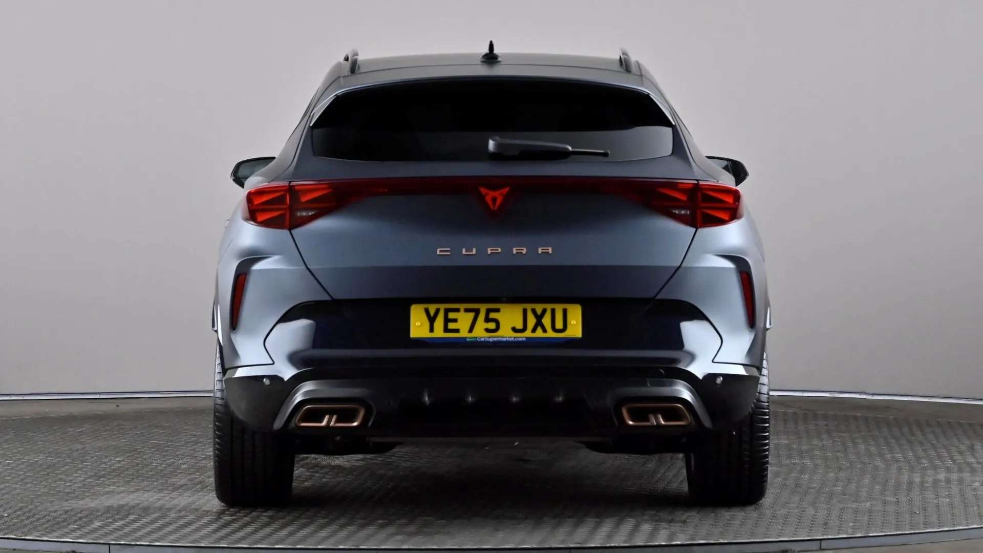 A 2025 CUPRA FORMENTOR 1.5 eHybrid 272 VZ2 DSG A 2025 CUPRA FORMENTOR 1.5 eHybrid 272 VZ2 DSG