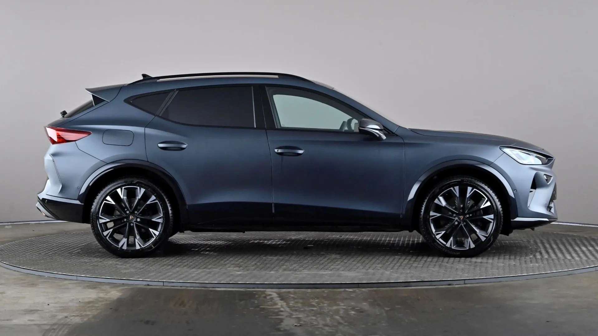 A 2025 CUPRA FORMENTOR 1.5 eHybrid 272 VZ2 DSG A 2025 CUPRA FORMENTOR 1.5 eHybrid 272 VZ2 DSG