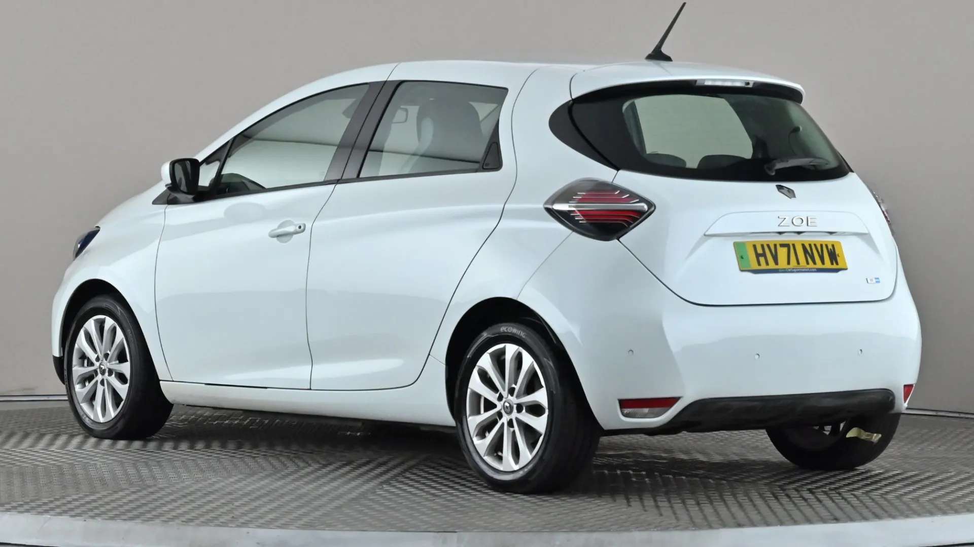 A 2021 RENAULT ZOE 100kW Iconic R135 50kWh Rapid Charge Auto A 2021 RENAULT ZOE 100kW Iconic R135 50kWh Rapid Charge Auto