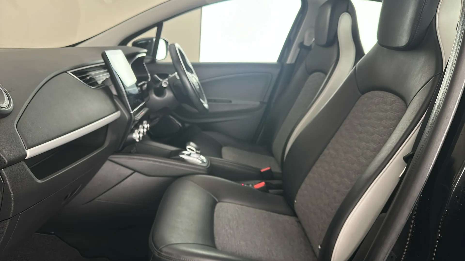 2021 RENAULT ZOE 2021 RENAULT ZOE