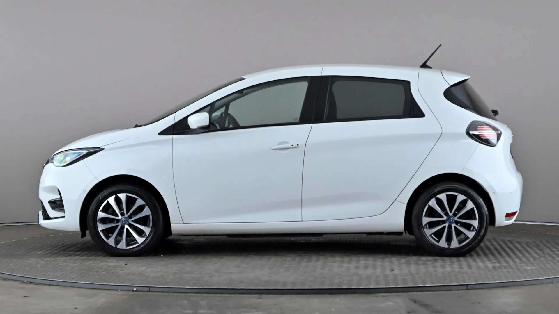 A 2020 RENAULT ZOE 100kW i GT Line R135 50kWh Rapid Charge Auto A 2020 RENAULT ZOE 100kW i GT Line R135 50kWh Rapid Charge Auto