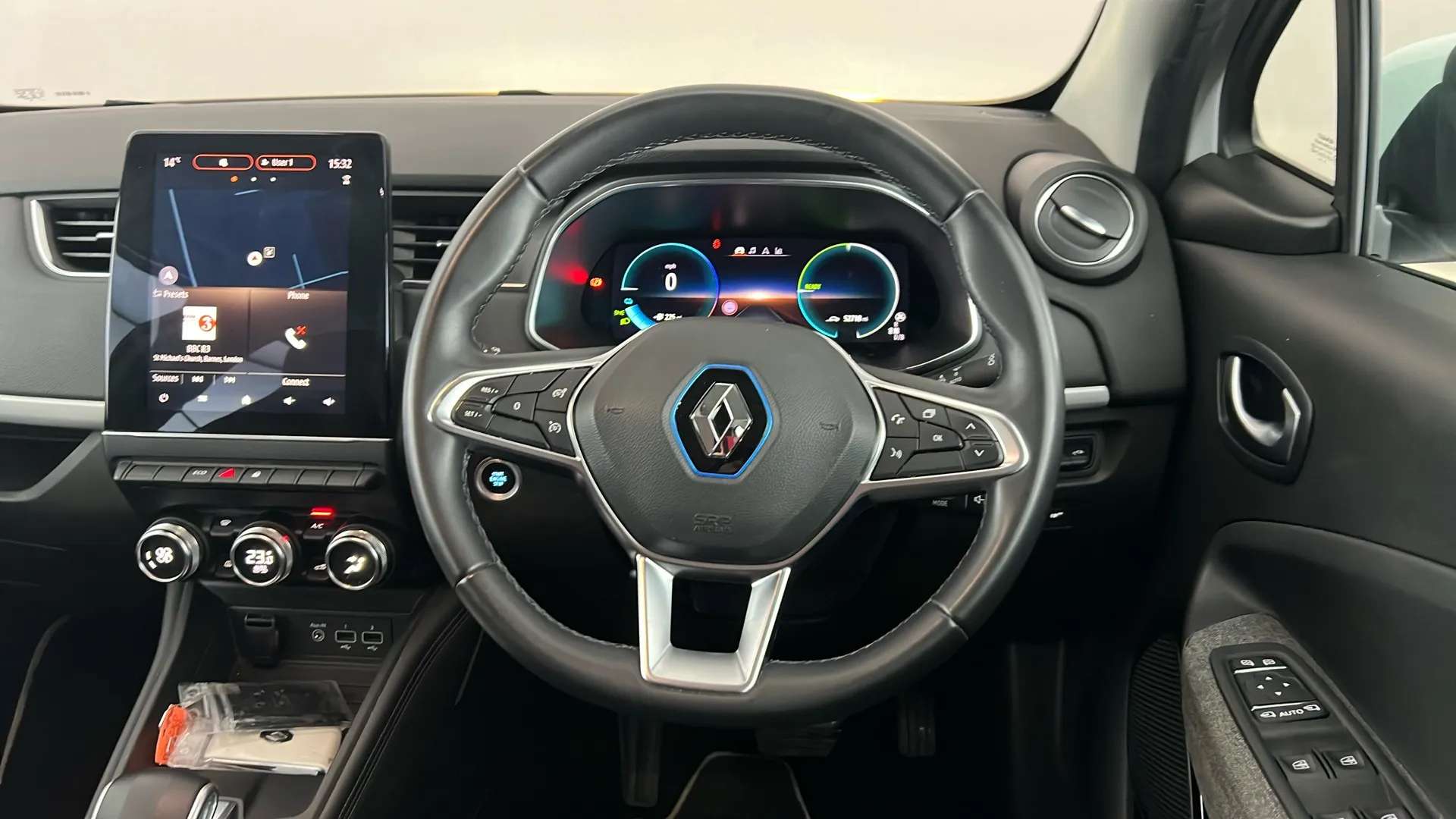 2020 RENAULT ZOE 2020 RENAULT ZOE