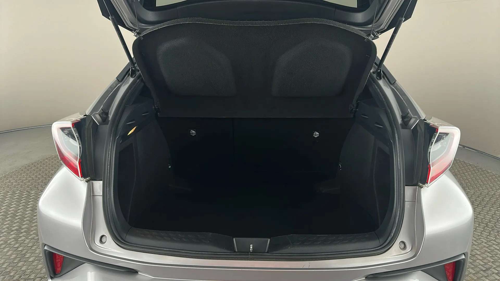 2018 TOYOTA C-HR 2018 TOYOTA C-HR