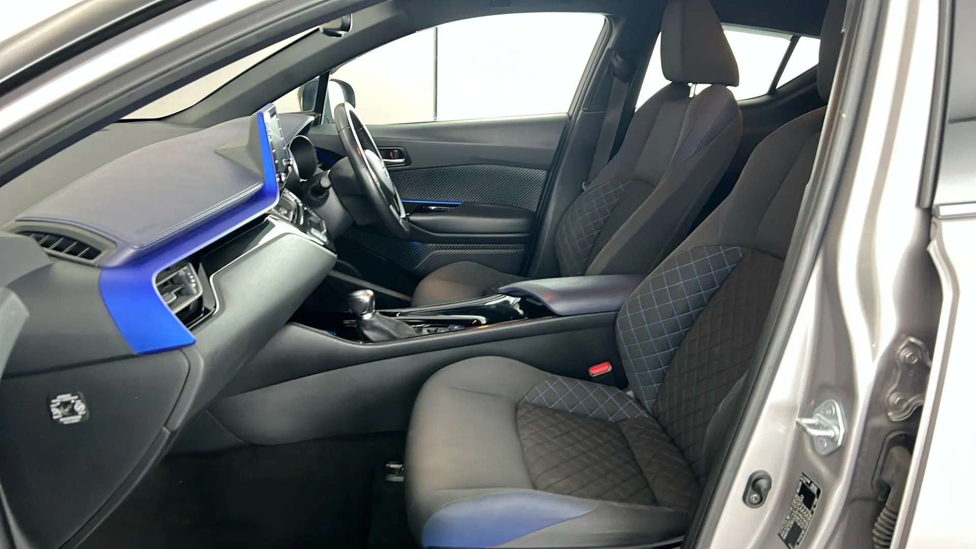 2020 TOYOTA C-HR 2020 TOYOTA C-HR
