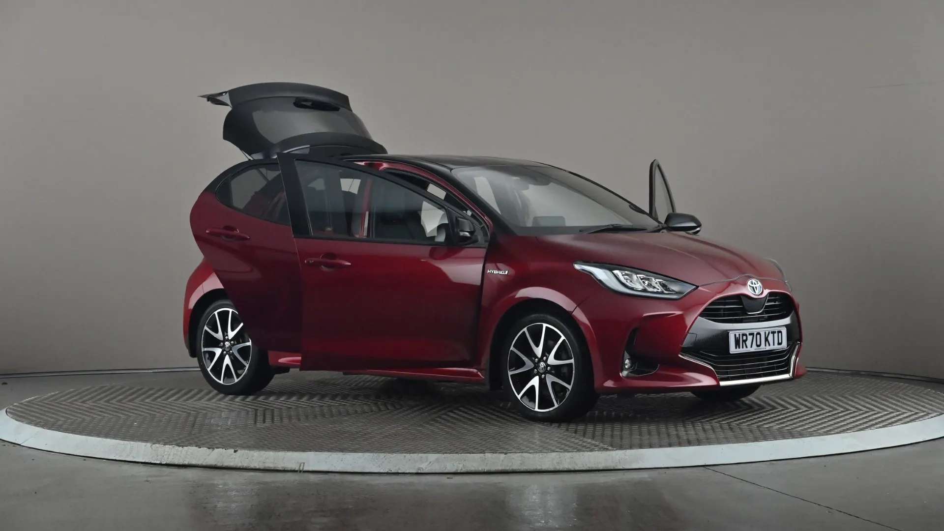 2021 TOYOTA YARIS 2021 TOYOTA YARIS