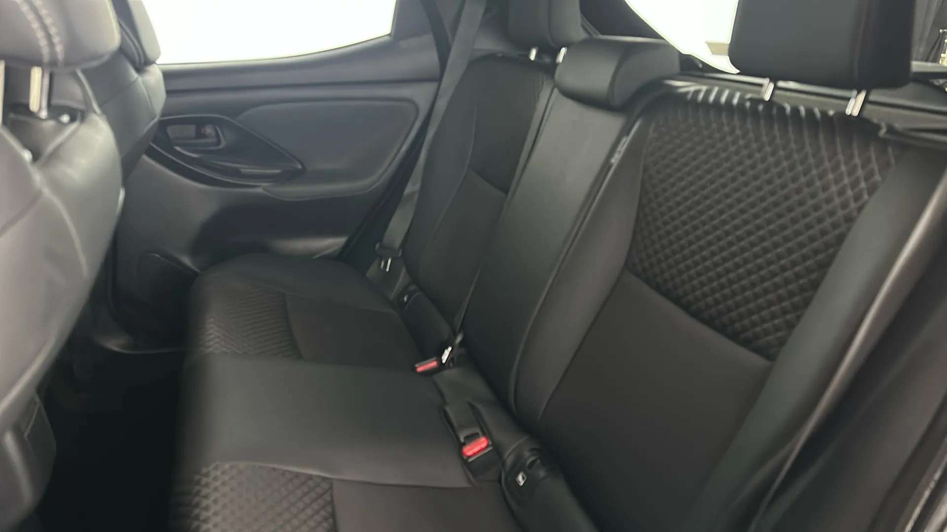 2021 TOYOTA YARIS 2021 TOYOTA YARIS