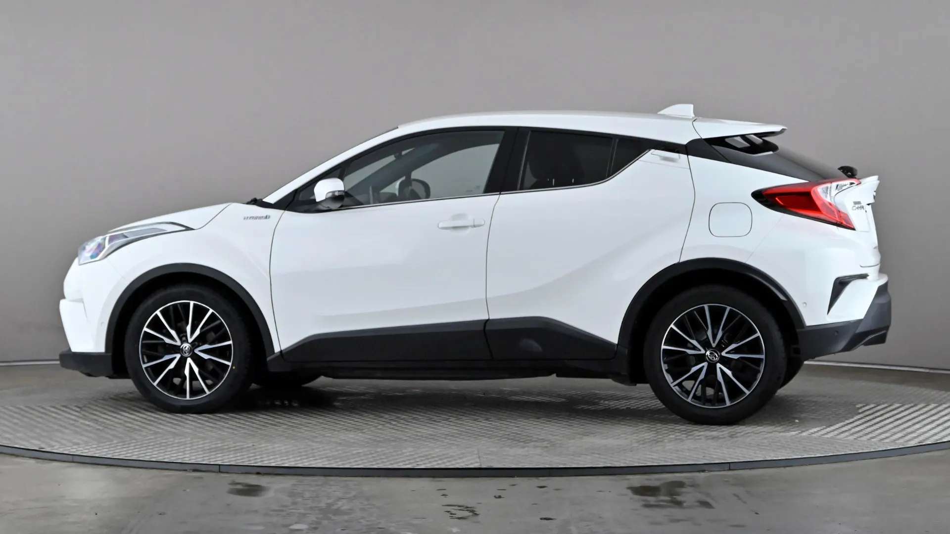 A 2017 TOYOTA C-HR 1.8 Hybrid Excel CVT A 2017 TOYOTA C-HR 1.8 Hybrid Excel CVT