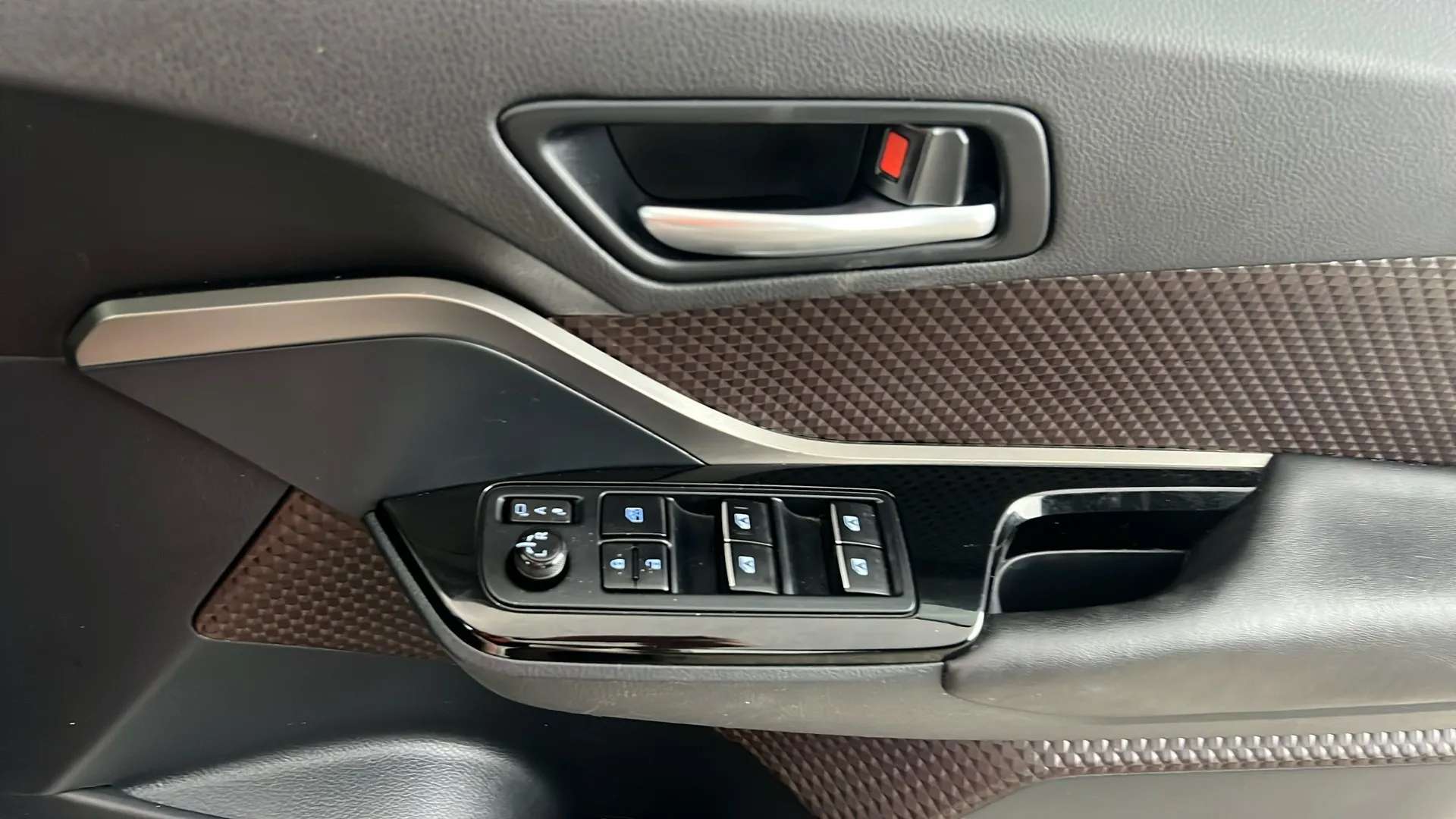 2017 TOYOTA C-HR 2017 TOYOTA C-HR