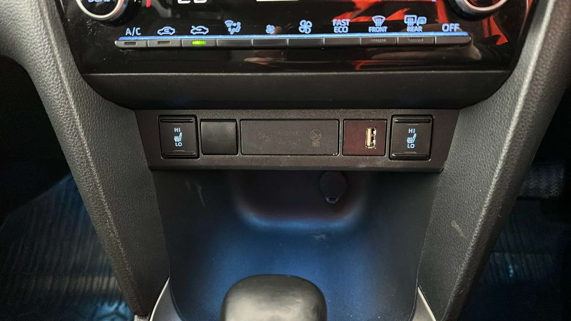 2022 TOYOTA YARIS CROSS 2022 TOYOTA YARIS CROSS