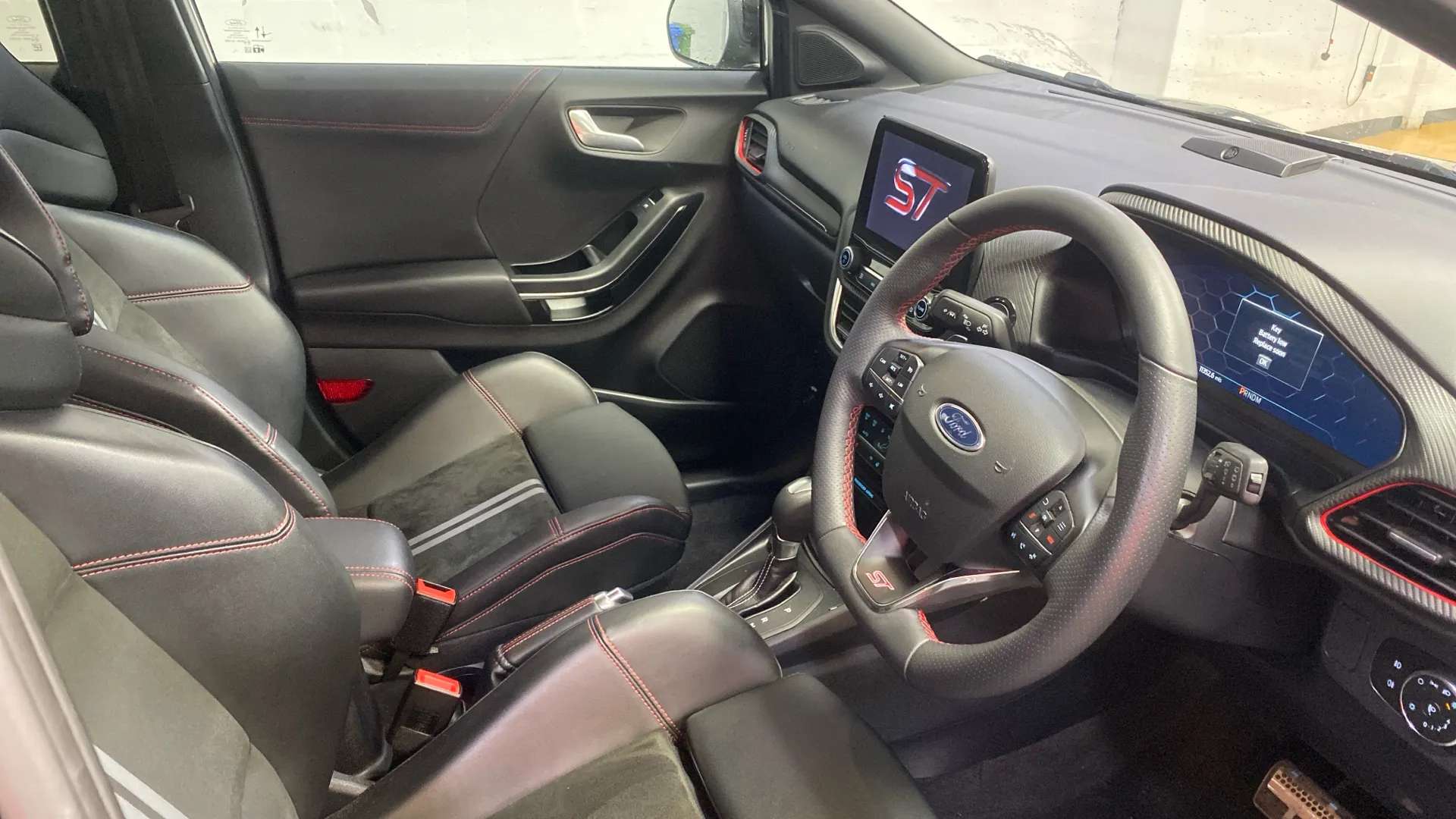 A 2023 FORD PUMA 1.0 EcoBoost Hybrid mHEV ST DCT A 2023 FORD PUMA 1.0 EcoBoost Hybrid mHEV ST DCT