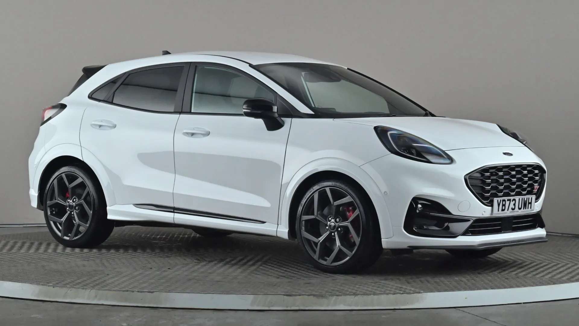 A 2023 FORD PUMA 1.0 EcoBoost Hybrid mHEV ST DCT A 2023 FORD PUMA 1.0 EcoBoost Hybrid mHEV ST DCT