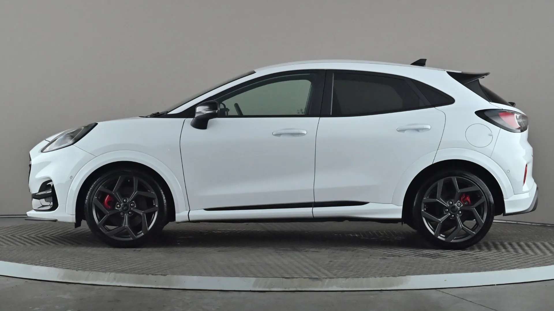 A 2023 FORD PUMA 1.0 EcoBoost Hybrid mHEV ST DCT A 2023 FORD PUMA 1.0 EcoBoost Hybrid mHEV ST DCT