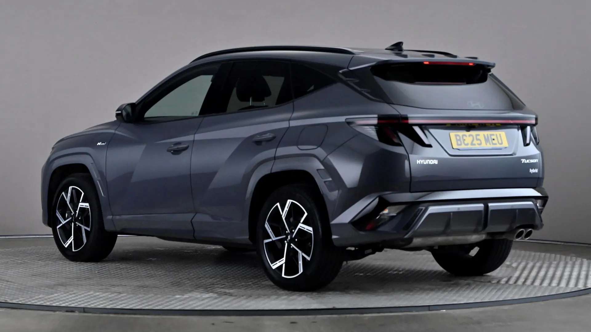A 2025 HYUNDAI TUCSON 1.6T Hybrid N Line Auto A 2025 HYUNDAI TUCSON 1.6T Hybrid N Line Auto